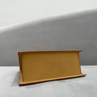 g-220508