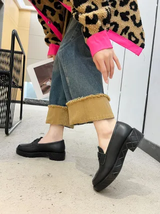 g-560557