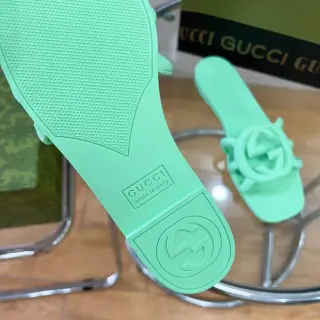 g-468872